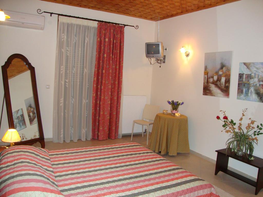 Bistola Guesthouse Vlakhokeraséa Exterior photo